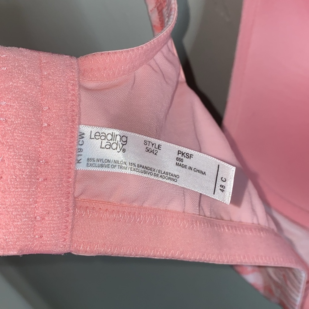 🎈Adorable shades of pink swirl design bra! - Picture 6 of 7